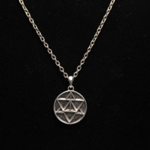 Mercaba o ‘‘Estrella de David tridimensional’’